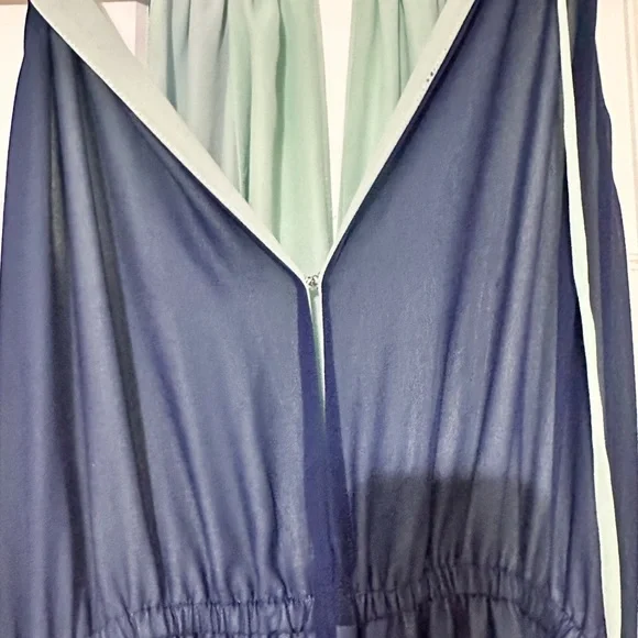 Eva Mendes Blue and Teal Striped Maxi Dress - Picture 5 of 8